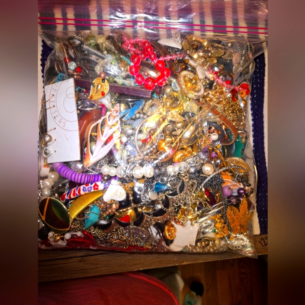 CRAFTING JEWELRY ONLY!!!!